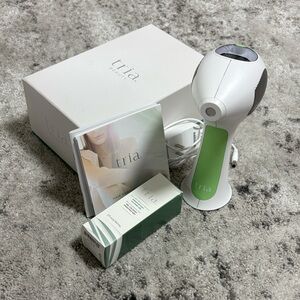Tria Beauty Hair Removal Laser 4.0 | At-Home IPL Device | Complete Set